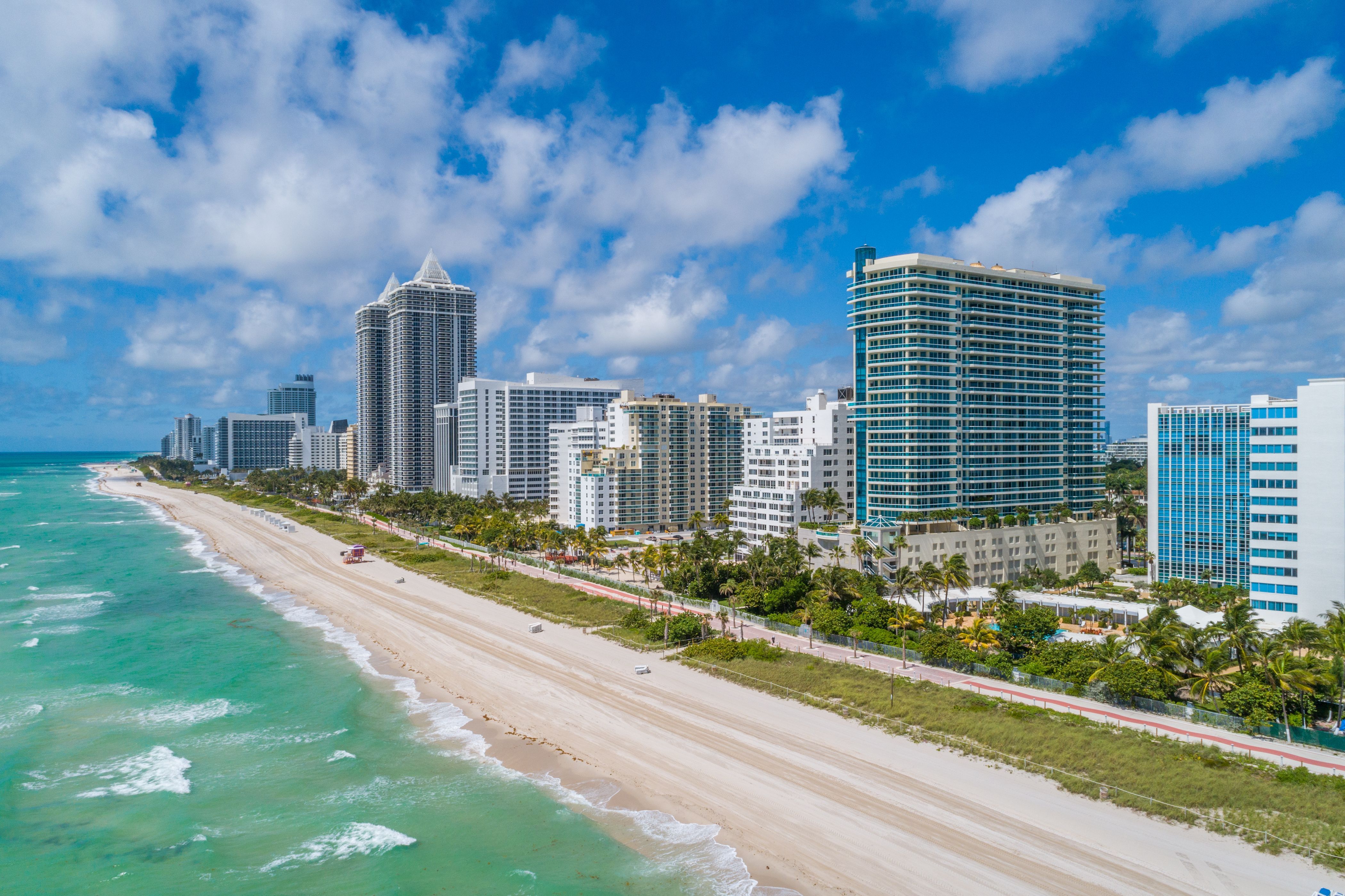 Mid-Beach  neighborhood