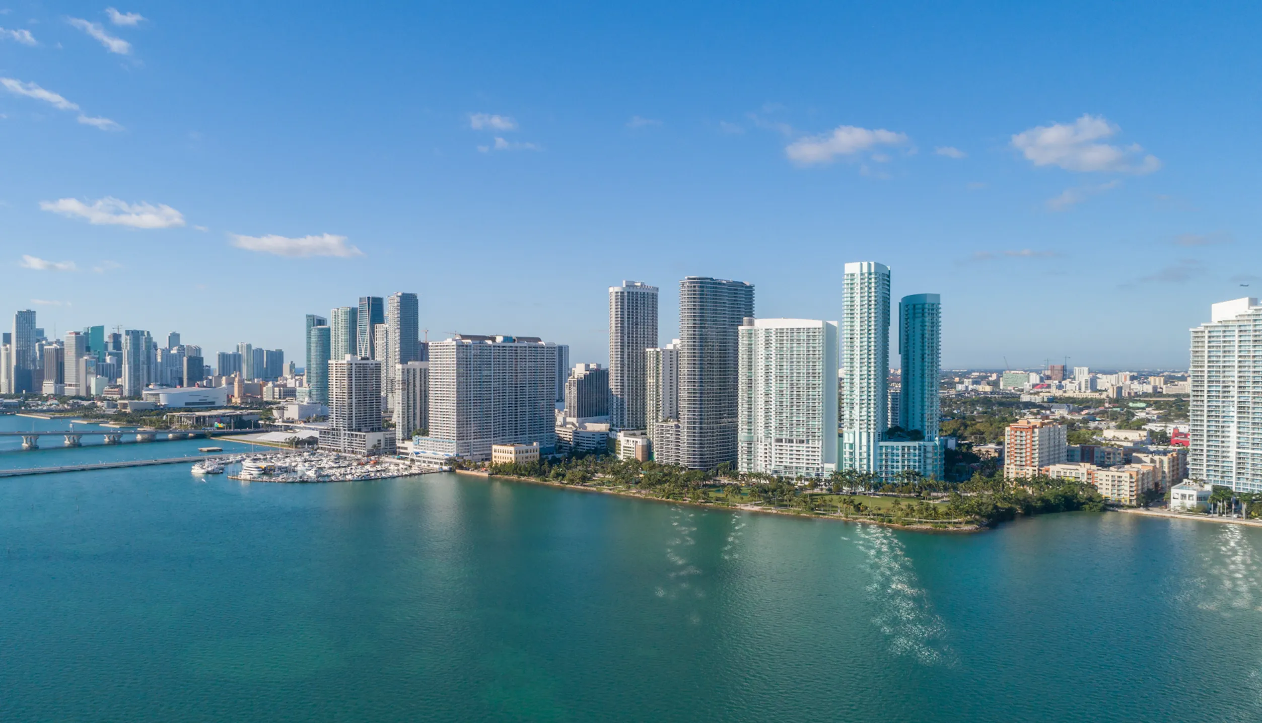 Comparing the Best Miami Neighborhoods: Edgewater vs Midtown