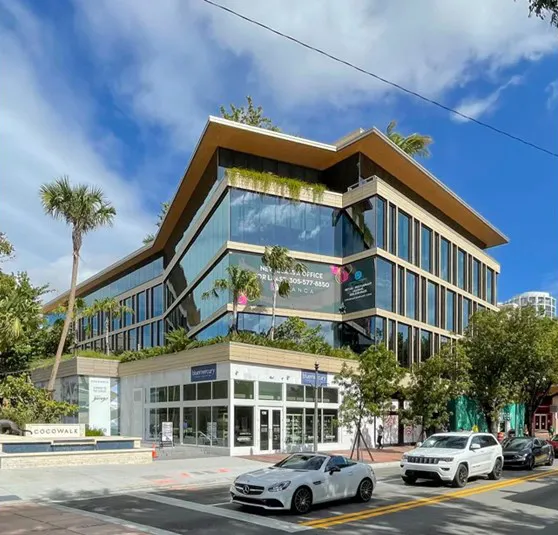 Los edificios de condominios más lujosos de Coconut Grove