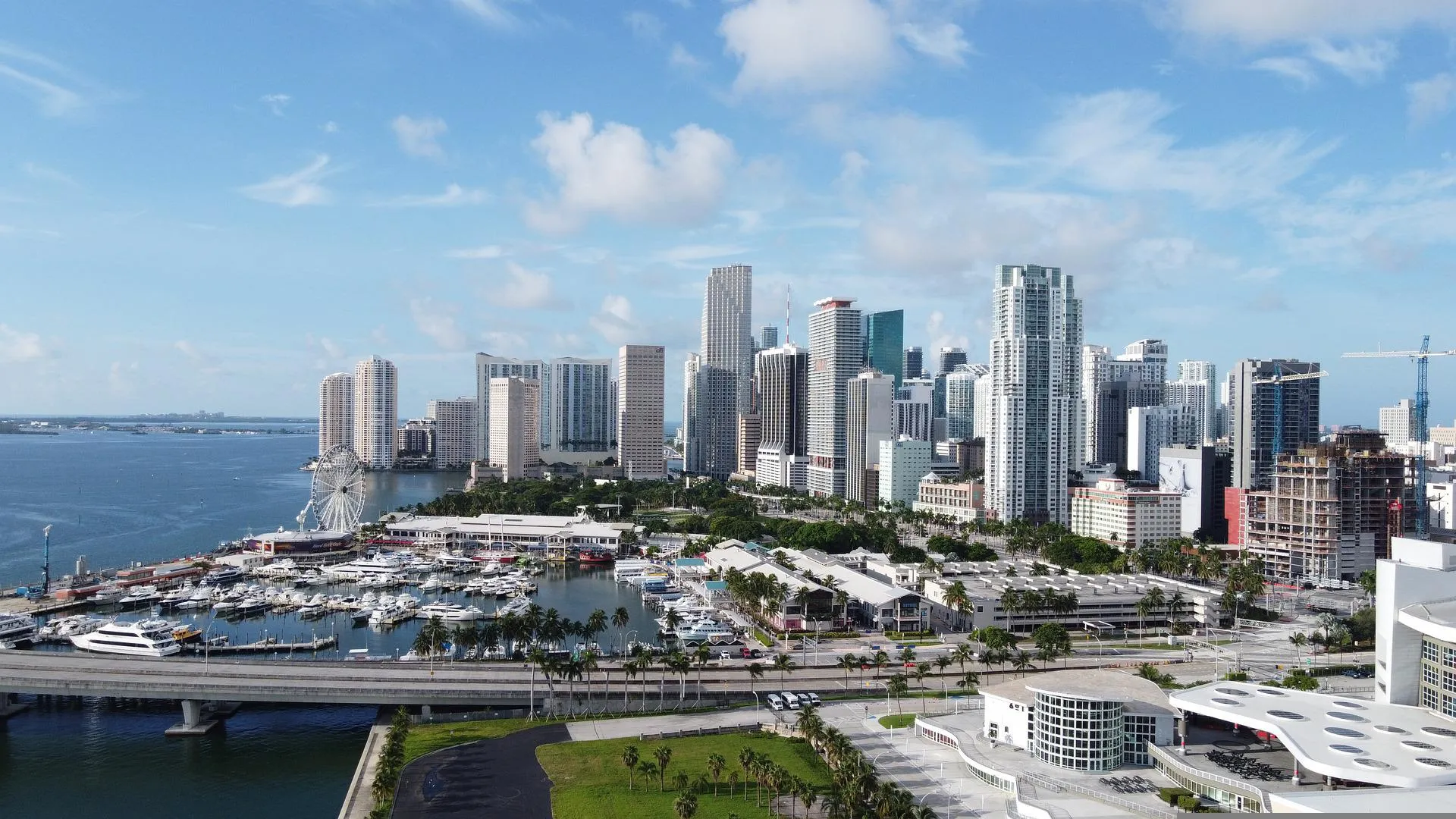 Miami Luxury Condo Market Report Q2 2022: Stable Summer, Sellers Still in Control