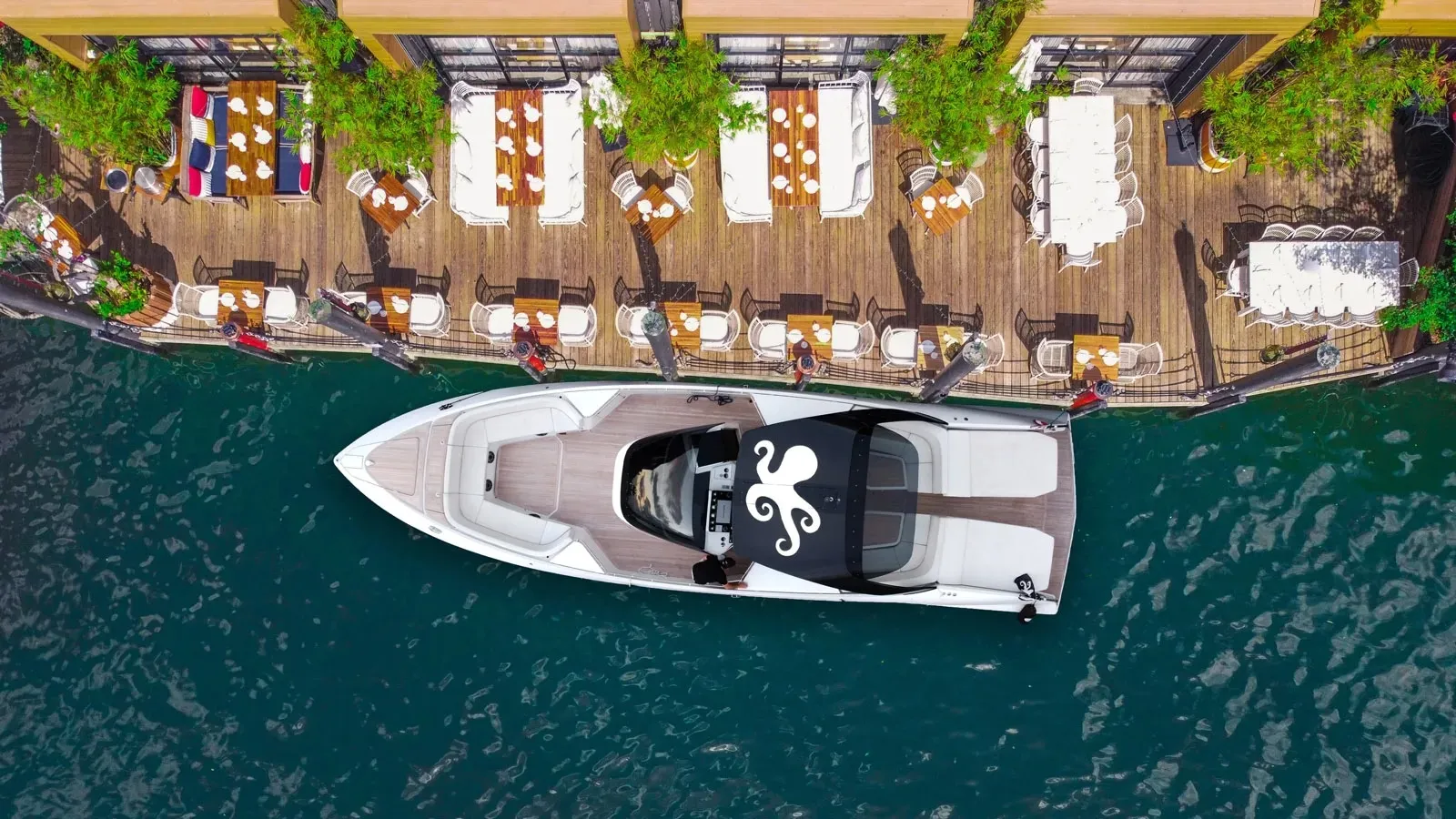 Miami’s Top Boat-Up Restaurants to Dock and Dine