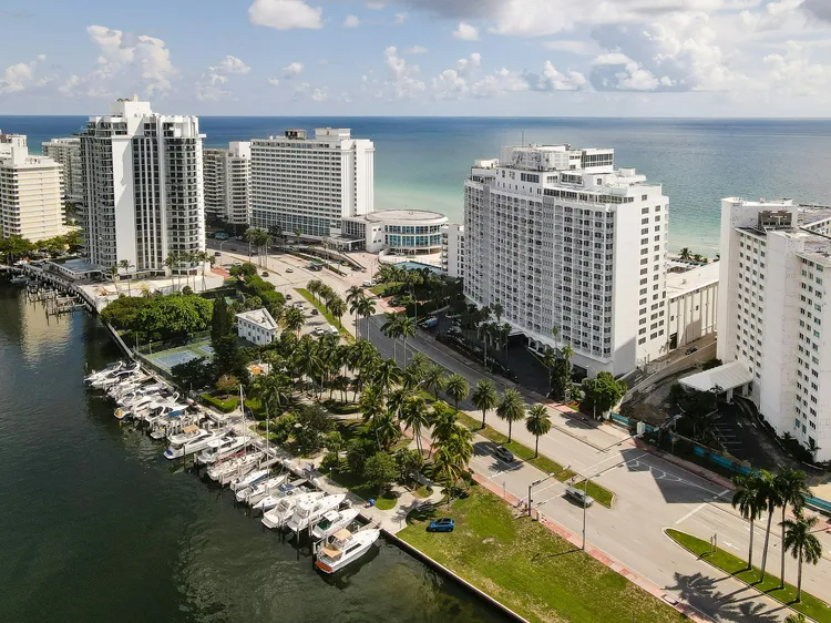How to Buy a Miami Condo in 2025: Ultimate Guide