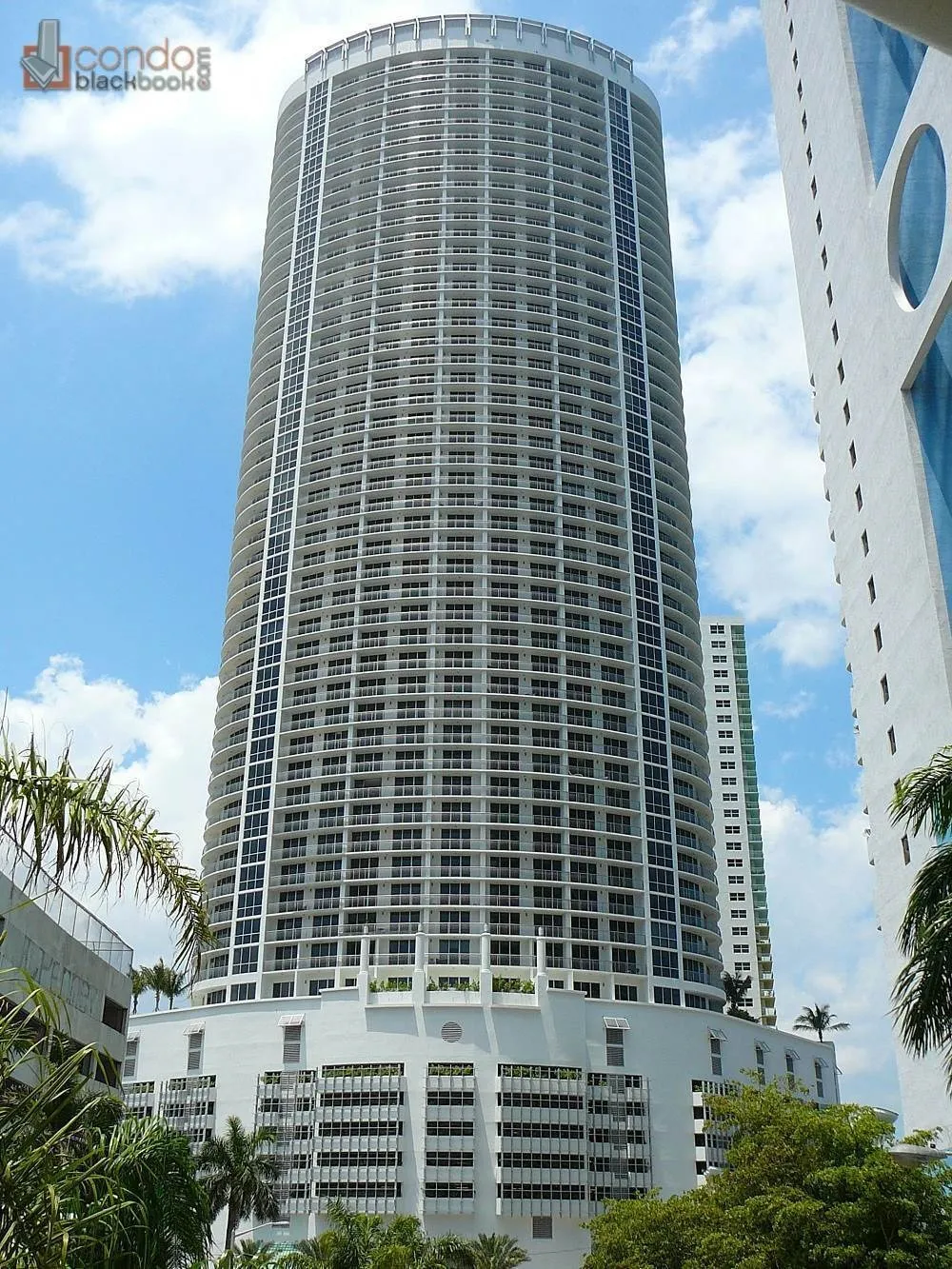 Opera Tower Miami Prices & Special Sale Program in the Opera Tower