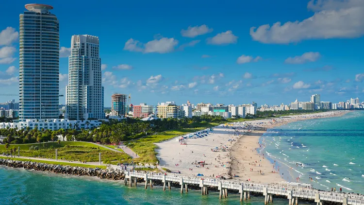 Video: Why Choose South of Fifth: One of Miami’s Most Exclusive Areas