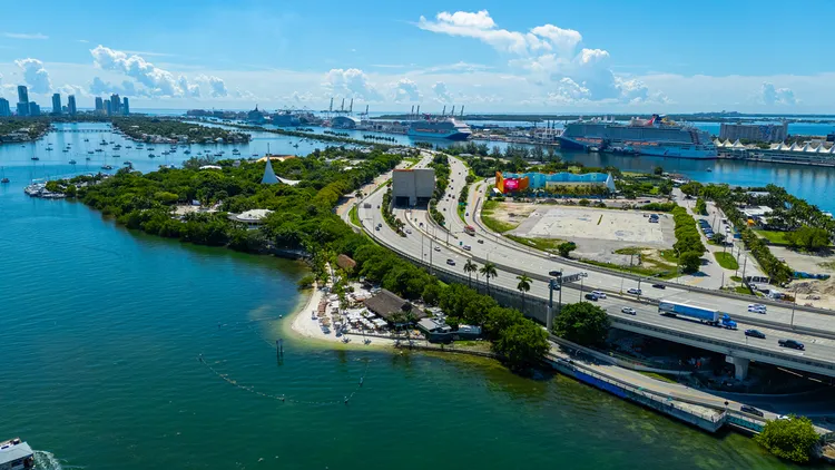 Watson Island’s New Developments: Luxury Condos Replacing Miami’s Jungle Island?