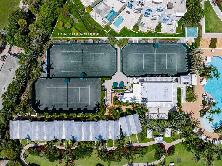 Continuum I South image #8