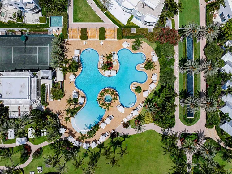 Continuum I South image #9