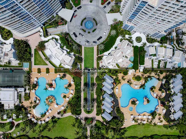 Continuum I South image #10