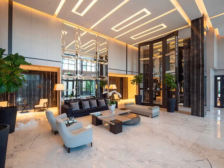 Continuum I South image #14