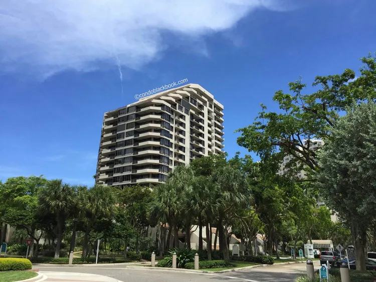 Brickell Key I image #6