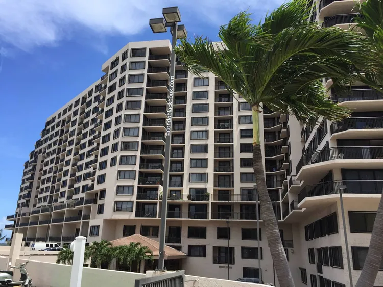 Brickell Key II image #9