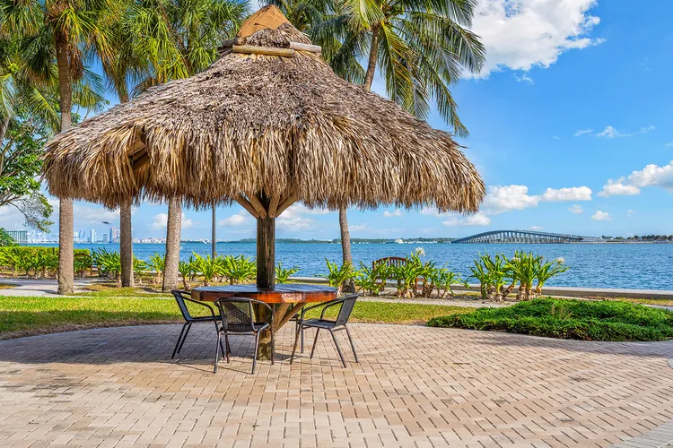 Brickell Townhouse image #4