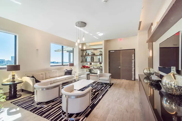 Nine at Mary Brickell Village image #13