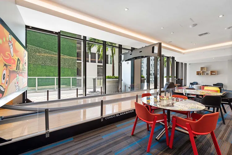 1010 Brickell image #17