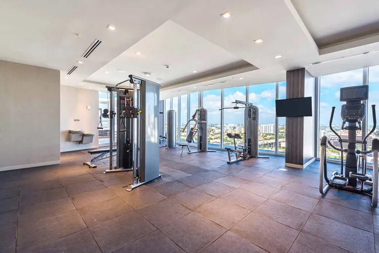 Brickell Ten image #9