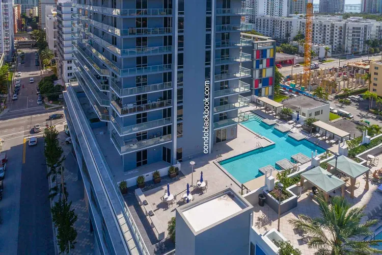 Brickell Ten image #15