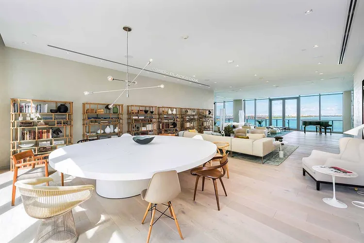 One Paraiso image #13