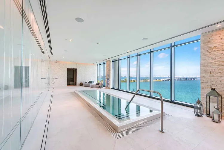 One Paraiso image #17