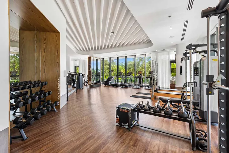 One Park Grove image #10