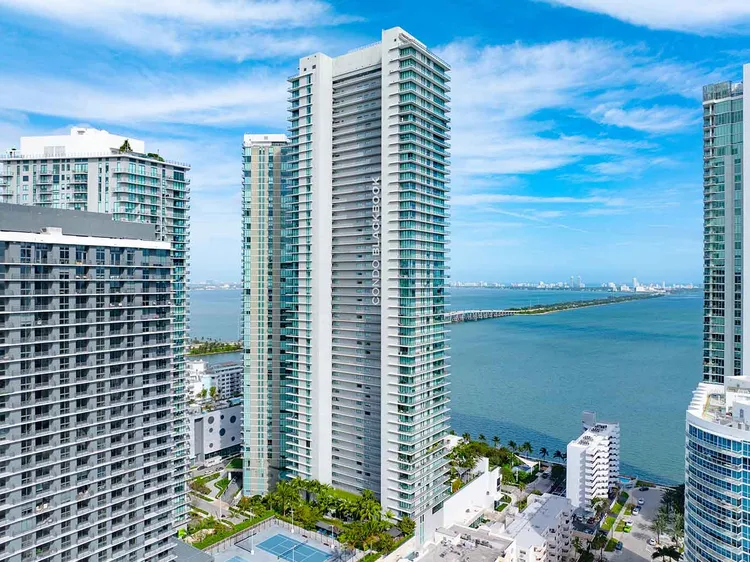 Gran Paraiso image #2