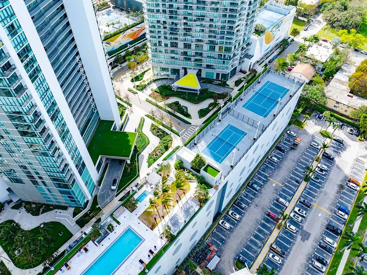 Gran Paraiso image #5