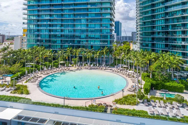 Gran Paraiso image #8