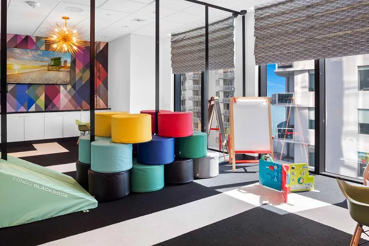 Elysee Miami image #7