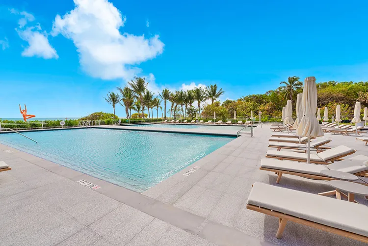 Eighty Seven Park image #6