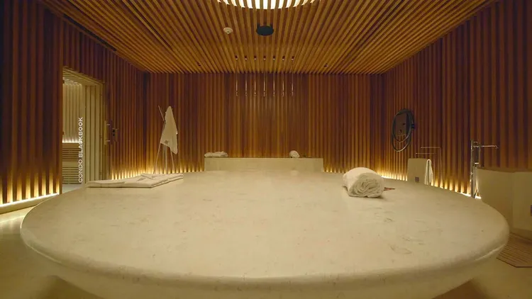 Eighty Seven Park image #9