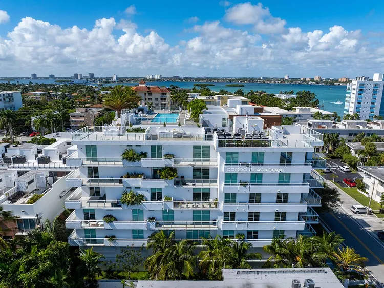 Le Jardin Residences image #6