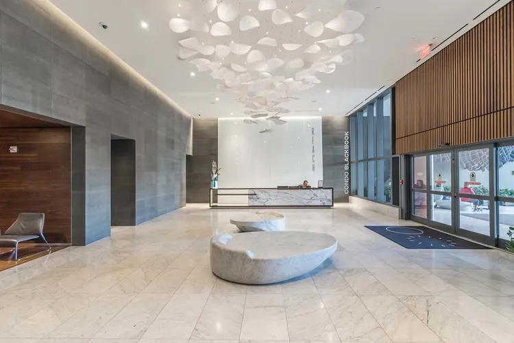 Reach Brickell City Centre image #5