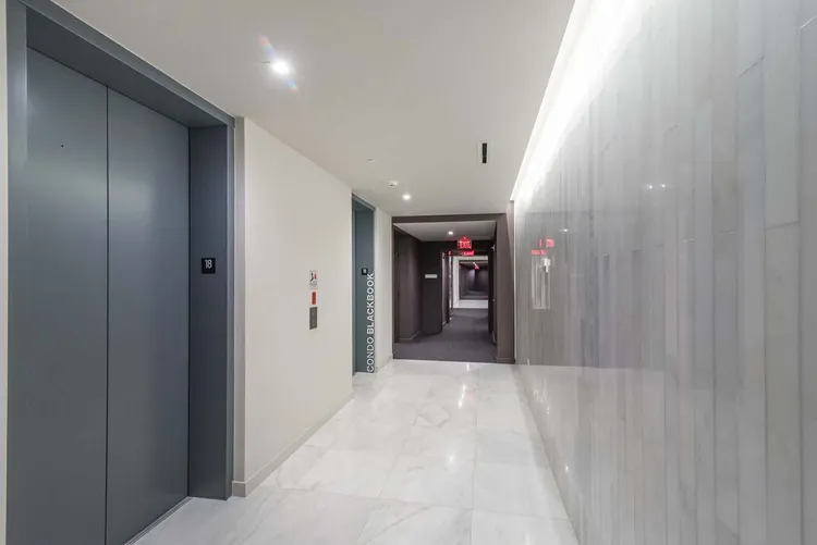 Reach Brickell City Centre image #8