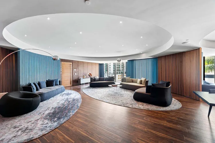 Reach Brickell City Centre image #9