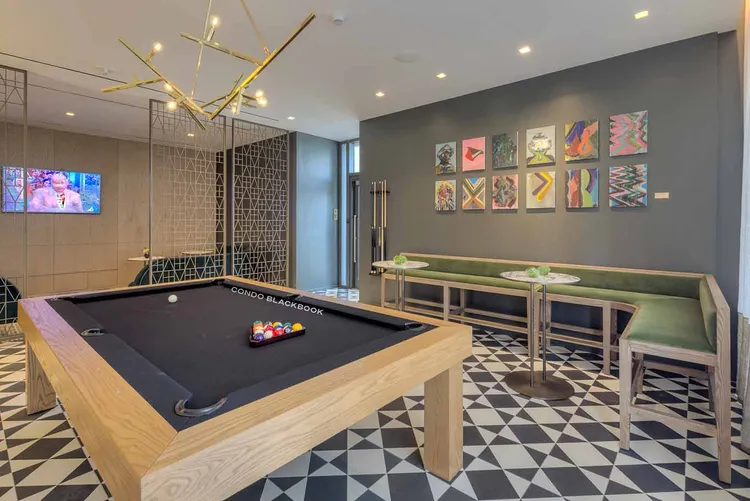 SLS Lux Brickell image #14