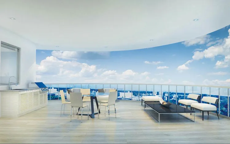 The Wave on Bayshore image #4