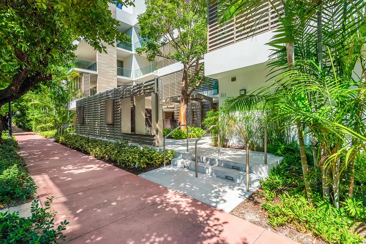 Louver House image #12