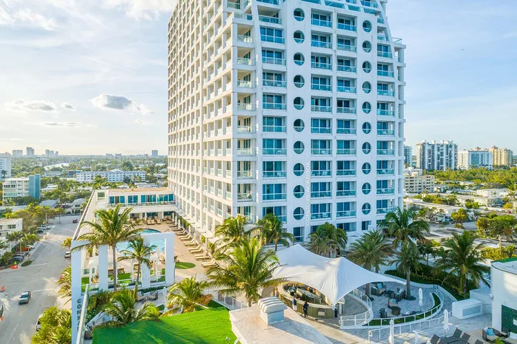 The Ocean Resort Residences (Conrad) image #2