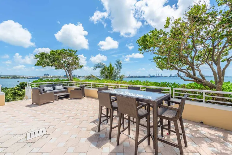 Three Tequesta Point image #16