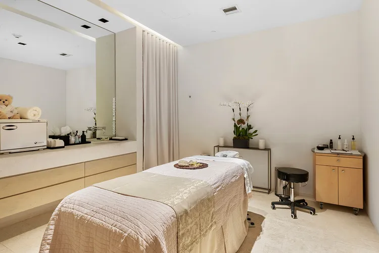 Oceana Bal Harbour image #8