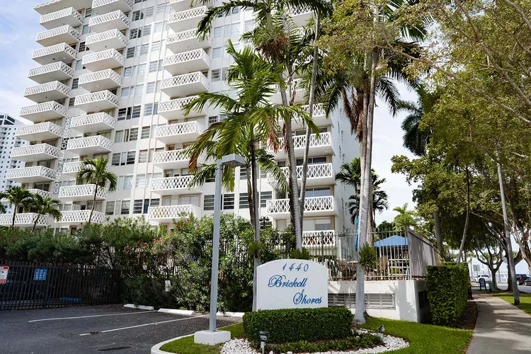 Brickell Shores image #6