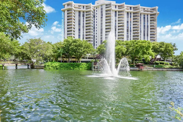 Towers of Quayside Condo #2 image #8