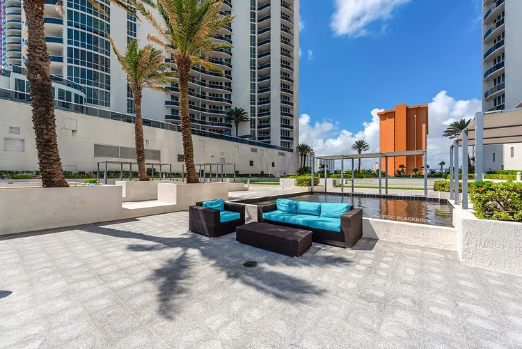 Trump Tower 1 image #10