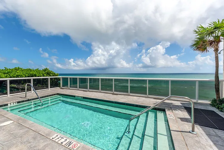 Trump Tower 1 image #15