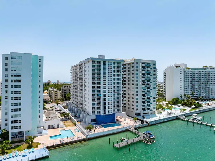 Bayview Terrace image #1