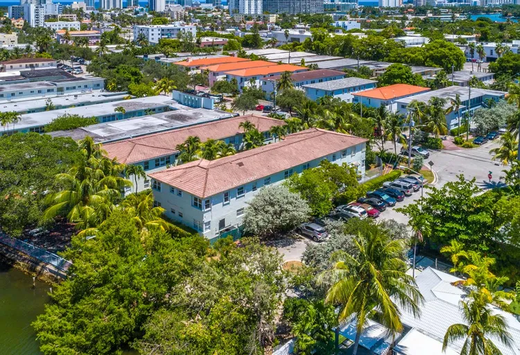 Marseilles Deco image #5