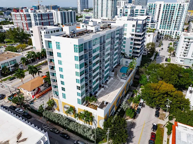 Edgewater Lofts image #2