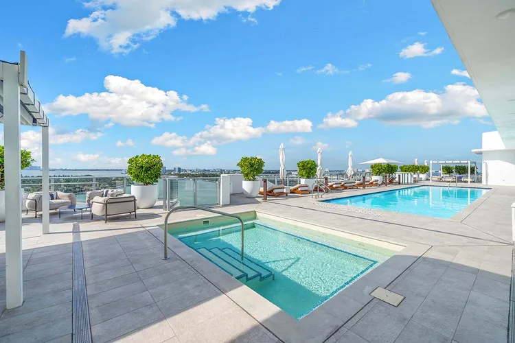 Monaco Yacht Club & Residences image #8