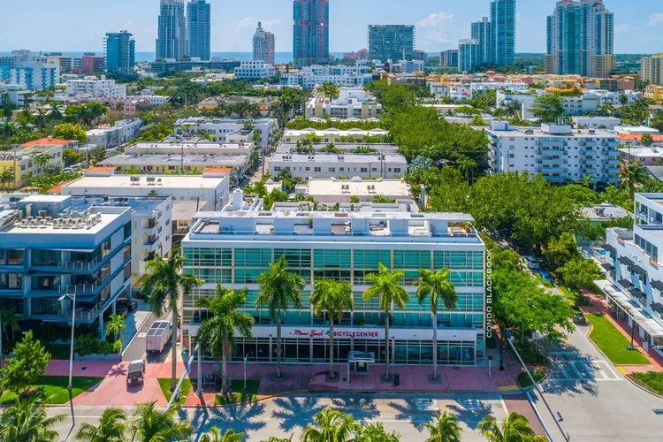 Meridian 5 Lofts image #6