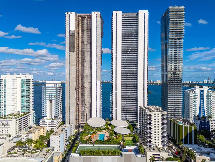 Aria Reserve South Tower image #9