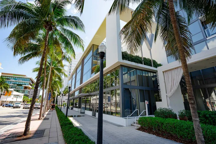 W South Beach image #6